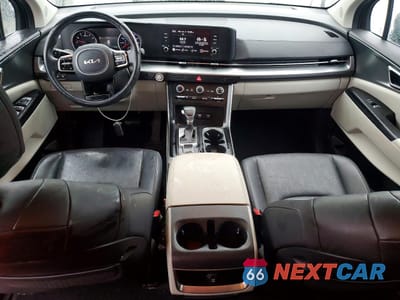 Zdjęcie 8 z 14 samochodu: 2024 KIA CARNIVAL LX VIN:KNDNB4H38R6334468 - miniatura