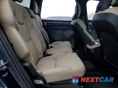 Zdjęcie 11 z 13 samochodu: 2026 VOLVO XC90 CORE VIN:YV4062PJXT1474039 - miniatura