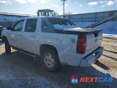 Drugie zdjęcie samochodu z przodu: 2010 CHEVROLET AVALANCHE LT VIN:3GNVKFE08AG258248 - miniatura