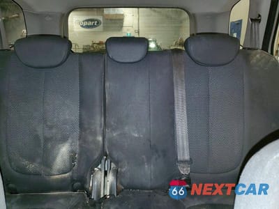 Zdjęcie 10 z 13 samochodu: 2010 KIA RONDO EX VIN:KNAHH8A8XA7327008 - miniatura