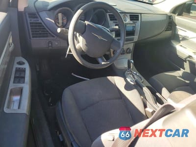Zdjęcie 8 z 12 samochodu: 2010 CHRYSLER SEBRING LX VIN:1C3BC4EB2AN102863 - miniatura