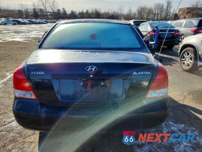 Zdjęcie 6 z 13 samochodu: 2003 HYUNDAI ELANTRA GLS VIN:KMHDN45D53U531094 - miniatura