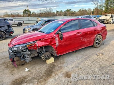 2024 KIA FORTE LX 3KPF24AD2RE732230 - główne zdjęcie licytacji z USA - miniatura