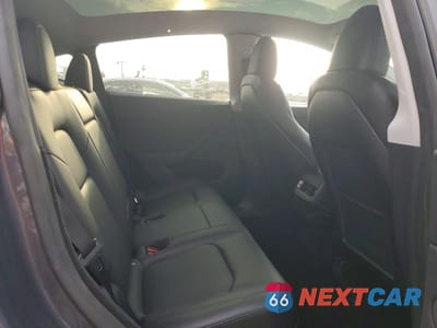 Zdjęcie 11 z 13 samochodu: 2023 TESLA MODEL Y VIN:7SAYGDEE6PA117037 - miniatura