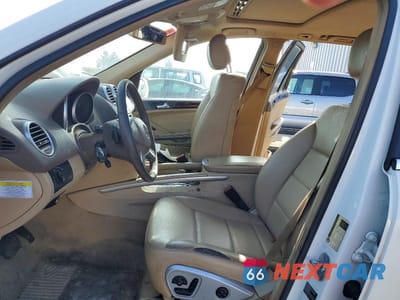Zdjęcie 7 z 12 samochodu: 2010 MERCEDES-BENZ ML 350 BLUETEC VIN:4JGBB2FB6AA612301 - miniatura