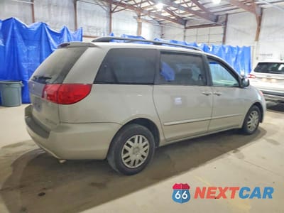 Trzecie zdjęcie samochodu z tyłu: 2007 TOYOTA SIENNA CE VIN:5TDZK23C57S014180 - miniatura