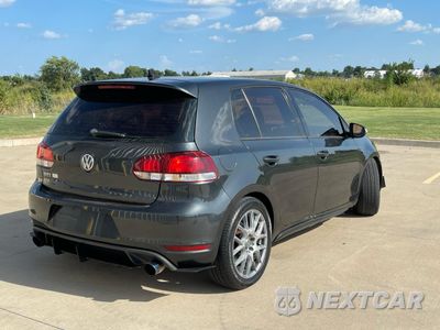 Czwarte zdjęcie samochodu z boku: 2013 VOLKSWAGEN GTI VIN:WVWHD7AJ4DW123732 - miniatura