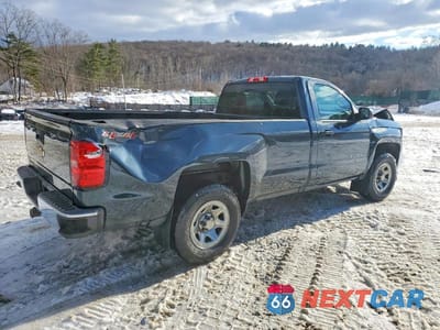 Trzecie zdjęcie samochodu z tyłu: 2017 CHEVROLET SILVERADO K1500 VIN:1GCNKNEC2HZ326289 - miniatura