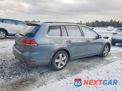 Trzecie zdjęcie samochodu z tyłu: 2019 VOLKSWAGEN GOLF SPORTWAGEN S VIN:3VW117AU0KM503987 - miniatura