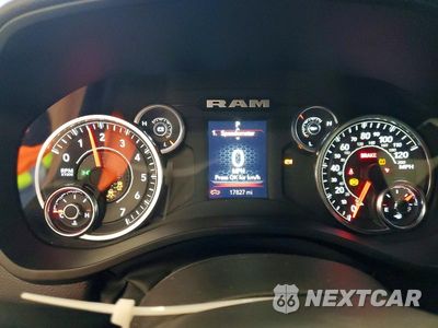 Zdjęcie 9 z 11 samochodu: 2025 RAM 1500 BIG HORN/LONE STAR VIN:1C6SRFFP2SN525709 - miniatura