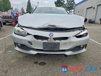 Piąte zdjęcie samochodu w środku: 2015 BMW 320 I VIN:WBA3B1C55FK139846 - miniatura