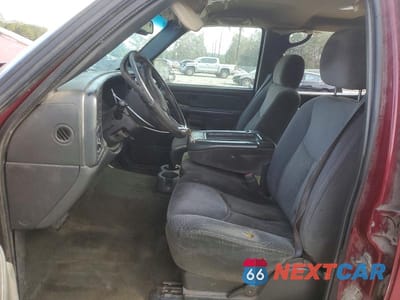 Zdjęcie 7 z 12 samochodu: 2005 CHEVROLET SILVERADO K1500 VIN:2GCEK13T651378931 - miniatura