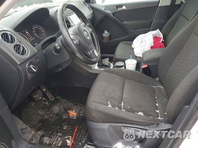 Zdjęcie 7 z 12 samochodu: 2015 VOLKSWAGEN TIGUAN S VIN:WVGBV7AX8FW602774 - miniatura