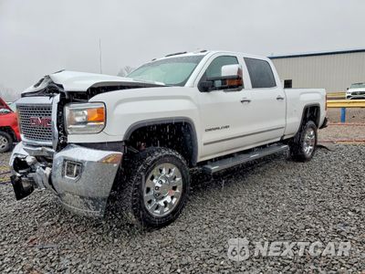 2017 GMC SIERRA K2500 DENALI 1GT12UEY3HF182483 - główne zdjęcie licytacji z USA - miniatura