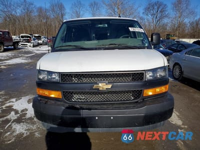 Piąte zdjęcie samochodu w środku: 2024 CHEVROLET EXPRESS G3500 UTILITY / SERVICE VAN VIN:1GCZGGF72R1188933 - miniatura