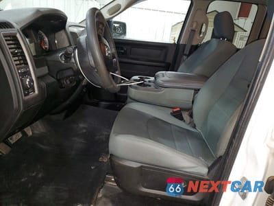 Zdjęcie 7 z 11 samochodu: 2019 RAM 1500 CLASSIC TRADESMAN VIN:1C6RR7FG5KS568463 - miniatura