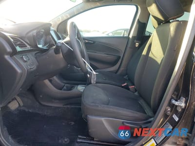 Zdjęcie 7 z 12 samochodu: 2022 CHEVROLET SPARK 1LT VIN:KL8CD6SA5NC006885 - miniatura