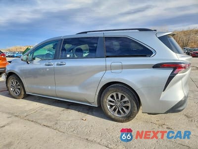 Drugie zdjęcie samochodu z przodu: 2024 TOYOTA SIENNA LE VIN:5TDKSKFC1RS112848 - miniatura