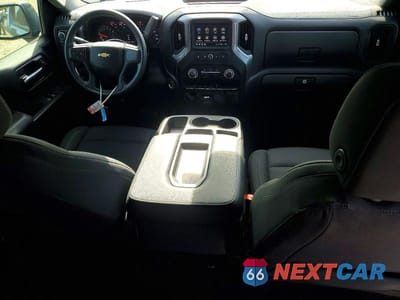Zdjęcie 8 z 12 samochodu: 2022 CHEVROLET SILVERADO K1500 CUSTOM VIN:3GCPDBEK1NG635675 - miniatura