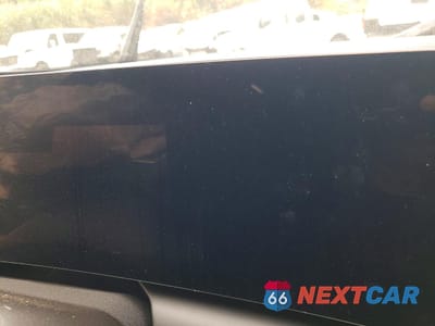 Zdjęcie 9 z 12 samochodu: 2025 BMW 228XI VIN:WBA23GG01S7T71870 - miniatura