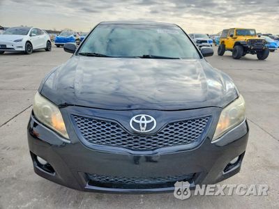 Piąte zdjęcie samochodu w środku: 2011 TOYOTA CAMRY SE VIN:4T1BK3EK3BU124334 - miniatura