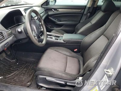 Zdjęcie 7 z 11 samochodu: 2020 HONDA ACCORD LX VIN:1HGCV1F15LA115357 - miniatura