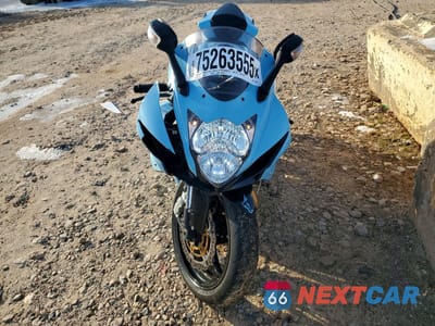 Drugie zdjęcie samochodu z przodu: 2023 SUZUKI GSX-R600 VIN:JS1GN7FA8P7100948 - miniatura