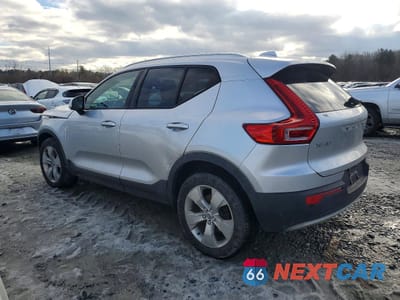 Drugie zdjęcie samochodu z przodu: 2019 VOLVO XC40 T4 MOMENTUM VIN:YV4AC2HKXK2050132 - miniatura