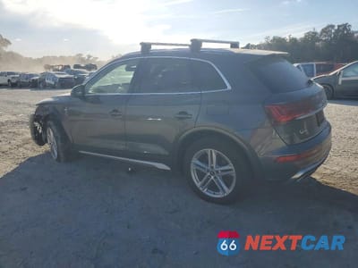Drugie zdjęcie samochodu z przodu: 2021 AUDI Q5 E PREMIUM PLUS VIN:WA1E2AFY4M2017519 - miniatura