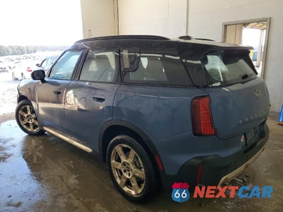 Drugie zdjęcie samochodu z przodu: 2025 MINI COOPER VIN:WMZ23GA02S7T08904 - miniatura