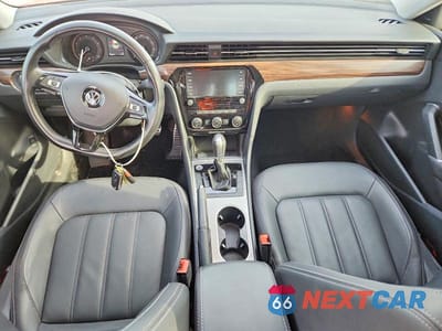Zdjęcie 8 z 12 samochodu: 2020 VOLKSWAGEN PASSAT VIN:1VWCA7A36LC026033 - miniatura