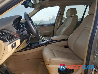 Zdjęcie 7 z 13 samochodu: 2012 BMW X5 VIN:5UXZW0C52CL663889 - miniatura