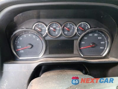 Zdjęcie 9 z 11 samochodu: 2019 CHEVROLET SILVERADO K1500 LT VIN:3GCUYDED2KG208277 - miniatura