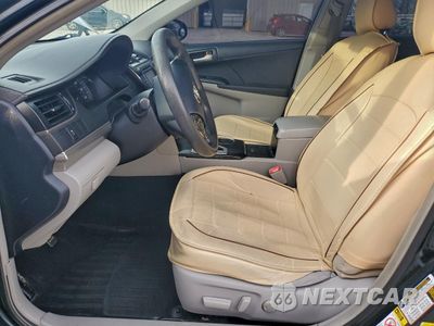 Zdjęcie 7 z 13 samochodu: 2012 TOYOTA CAMRY BASE VIN:4T4BF1FK5CR173145 - miniatura