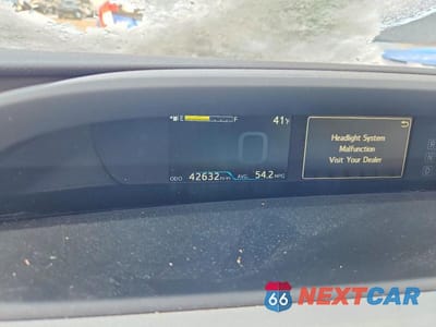Zdjęcie 9 z 12 samochodu: 2019 TOYOTA PRIUS XLE AWD-E VIN:JTDL9RFU9K3012683 - miniatura