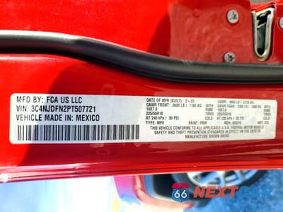 Zdjęcie 13 z 14 samochodu: 2023 JEEP COMPASS LATITUDE LUX VIN:3C4NJDFN2PT507721 - miniatura