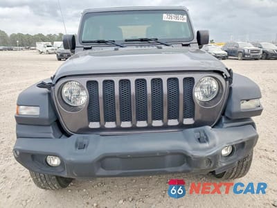 Piąte zdjęcie samochodu w środku: 2022 JEEP WRANGLER UNLIMITED SPORT VIN:1C4HJXDM2NW225644 - miniatura