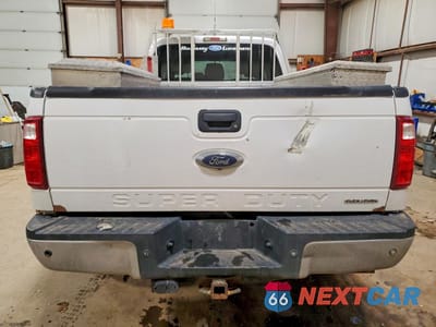 Zdjęcie 6 z 13 samochodu: 2015 FORD F350 SUPER DUTY VIN:1FT8W3B69FEA78678 - miniatura