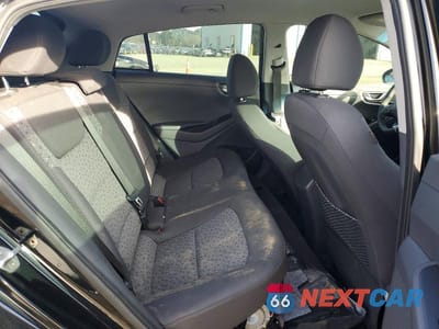 Zdjęcie 11 z 12 samochodu: 2018 HYUNDAI IONIQ BLUE VIN:KMHC65LC1JU102816 - miniatura
