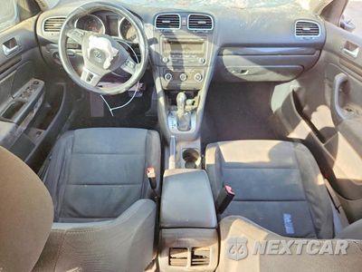 Zdjęcie 8 z 12 samochodu: 2014 VOLKSWAGEN JETTA S VIN:3VWPP7AJ8EM602155 - miniatura
