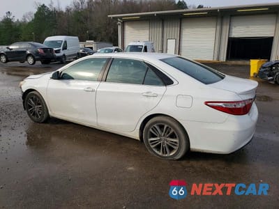 Drugie zdjęcie samochodu z przodu: 2015 TOYOTA CAMRY LE VIN:4T1BF1FK4FU892109 - miniatura