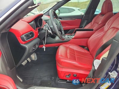 Zdjęcie 7 z 12 samochodu: 2017 MASERATI LEVANTE S SPORT VIN:ZN661YUS5HX234962 - miniatura