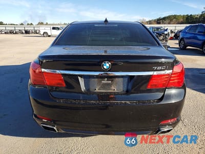 Zdjęcie 6 z 12 samochodu: 2010 BMW 750 I VIN:WBAKA8C58ACY36096 - miniatura
