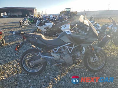 2010 APRILIA MANA 850 GT ZD4RCC019AS000131 - główne zdjęcie licytacji z USA - miniatura
