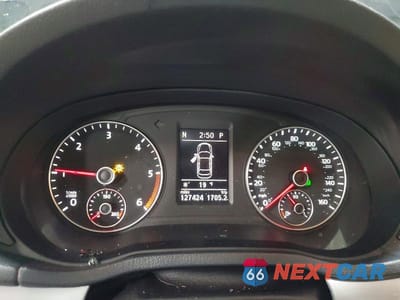Zdjęcie 9 z 12 samochodu: 2012 VOLKSWAGEN PASSAT SE VIN:1VWBN7A31CC110549 - miniatura