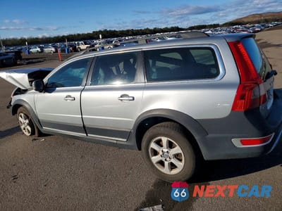 Drugie zdjęcie samochodu z przodu: 2010 VOLVO XC70 3.2 VIN:YV4960BZ4A1084320 - miniatura