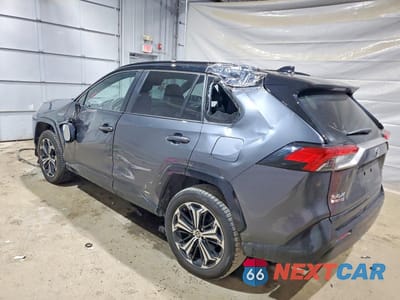 Drugie zdjęcie samochodu z przodu: 2024 TOYOTA RAV4 PRIME XSE VIN:JTMFB3FV3RD192691 - miniatura