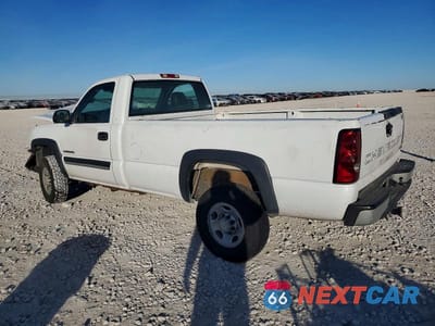 Drugie zdjęcie samochodu z przodu: 2005 CHEVROLET SILVERADO C2500 HEAVY DUTY VIN:1GCHC24U85E275306 - miniatura