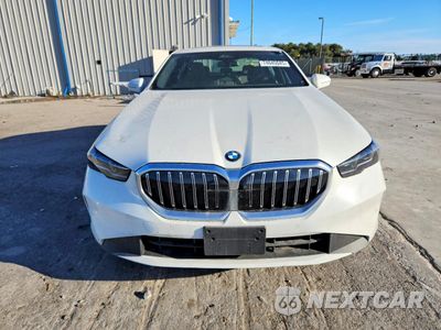 Piąte zdjęcie samochodu w środku: 2025 BMW 530 XI VIN:WBA53FJ0XSCT29723 - miniatura