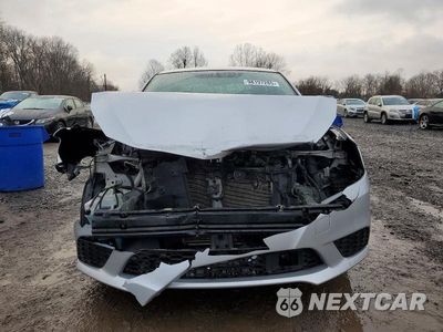 Piąte zdjęcie samochodu w środku: 2018 NISSAN SENTRA S VIN:3N1AB7AP6JY243521 - miniatura